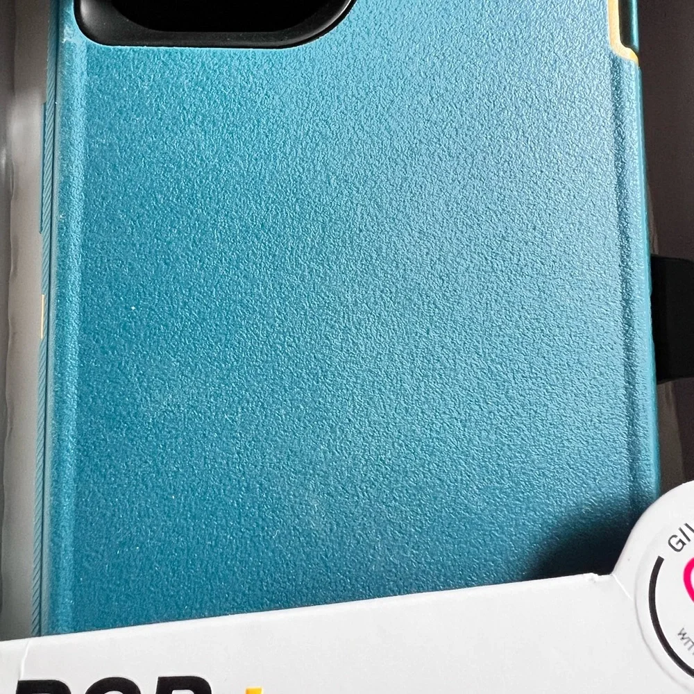 OtterBox Defender Series Teal Phone Case for iPhone 13